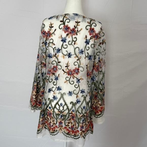 Yushi Floral Embroidered Sheer Mesh Tunic Top White Red Green Colorful Boho M - Picture 2 of 8